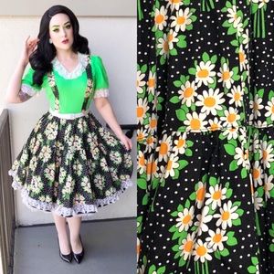 Vintage Neon Green & Black Daisy Print Swing Dress